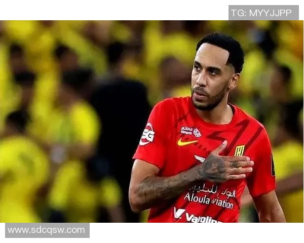 奥巴梅扬36岁再创辉煌欧冠逆转助攻法甲生涯第400球